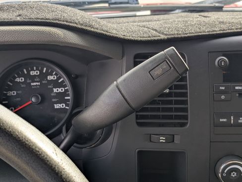 Used 2009 Chevrolet Silverado 1500 LS image 14