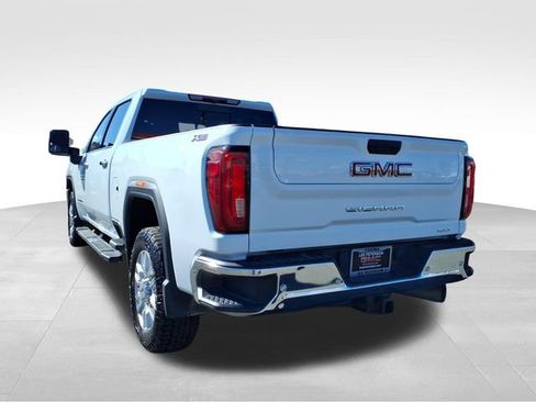 Used 2023 GMC Sierra 2500 SLT w/ SLT Premium Package image 4