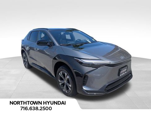 Used 2024 Toyota bZ4X AWD w/ Weather Package image 11