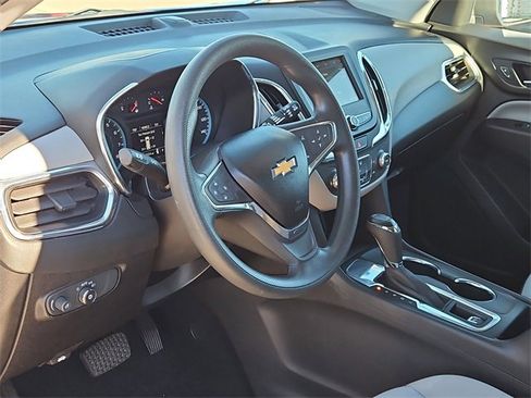 Used 2019 Chevrolet Equinox LS w/ LS Convenience Package image 13