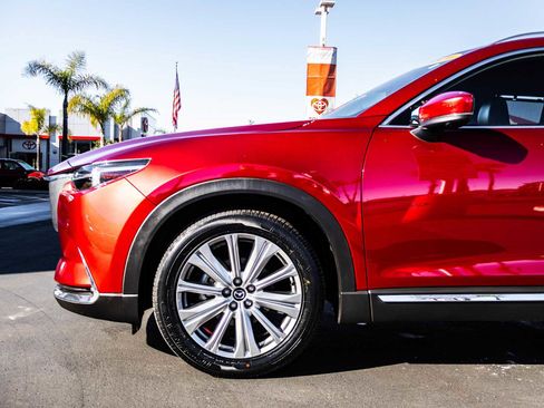 Used 2021 MAZDA CX-9 Signature image 6