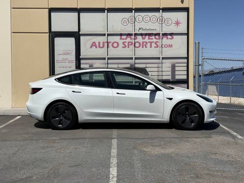 Used 2023 Tesla Model 3 Standard Range RWD image 6