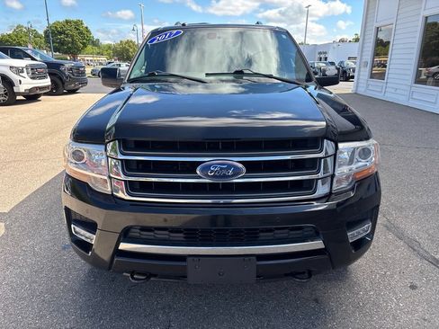 Used 2017 Ford Expedition Max Limited AWD/4WD image 2