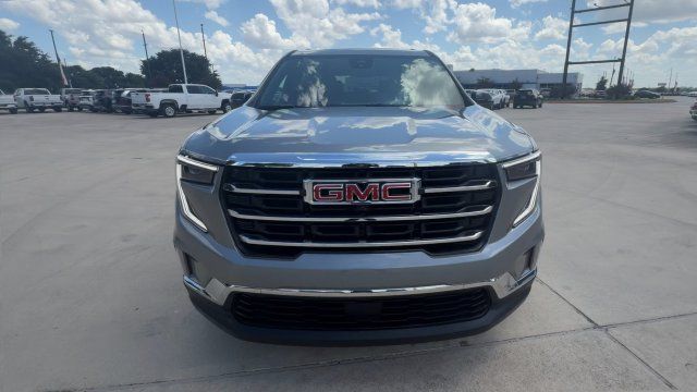 Certified 2026 GMC Acadia Elevation w/ Elevation Premium Package FWD image 3