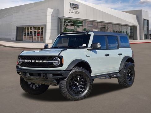 Used 2024 Ford Bronco Wildtrak image 1
