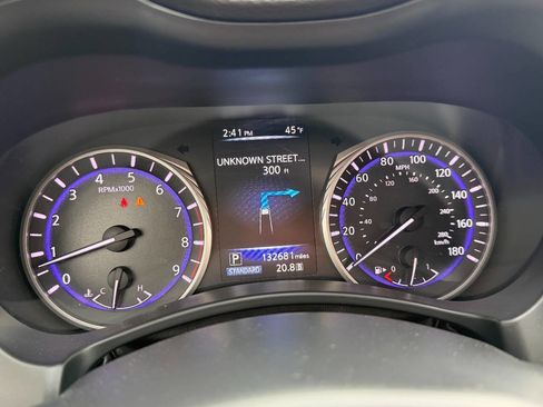 Used 2017 INFINITI Q60 Red Sport 400 image 38