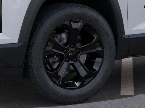 New 2026 Chevrolet Equinox LT image 9