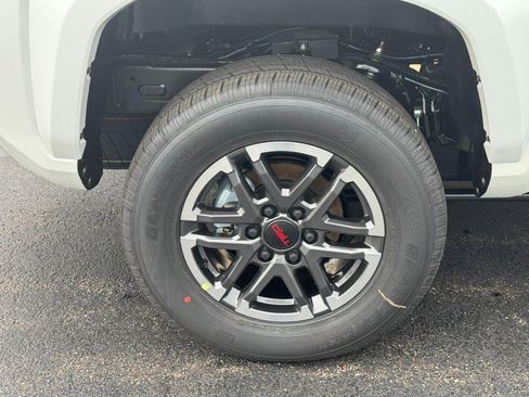 New 2026 Toyota Tacoma TRD Sport AWD/4WD image 4