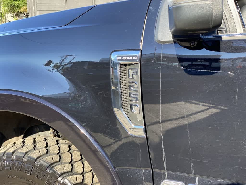 Used 2022 Ford F250 Platinum w/ Tremor Off-Road Package AWD/4WD image 10