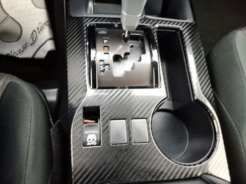 Used 2024 Toyota 4Runner TRD Off-Road image 15