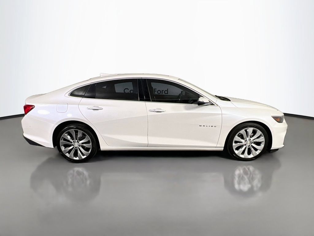 Used 2016 Chevrolet Malibu Premier w/ Driver Confidence Package II FWD image 19