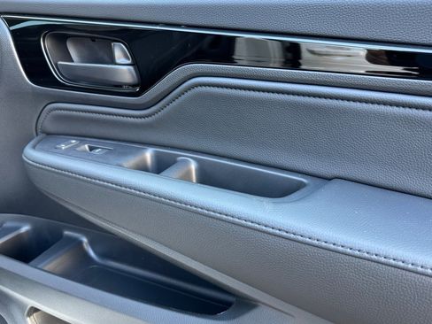 New 2026 Honda Odyssey Touring image 27