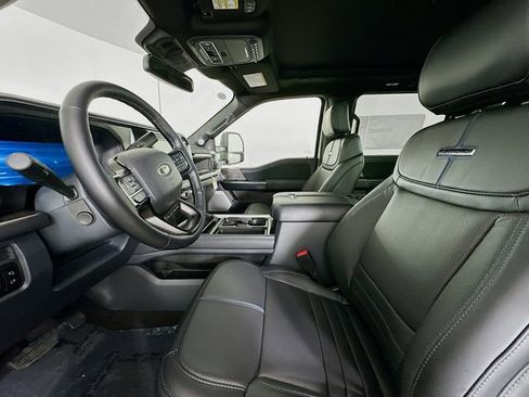 New 2026 Ford F450 Platinum w/ FX4 Off-Road Package image 22