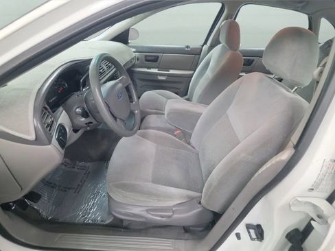 Used 2006 Ford Taurus SE FWD image 20