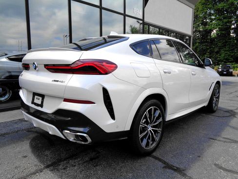 Used 2023 BMW X6 xDrive40i image 5