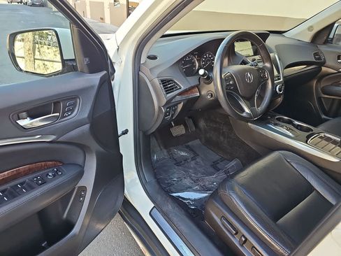 Used 2017 Acura MDX FWD w/ Technology Package image 2