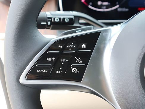 New 2026 Mercedes-Benz GLC 300 4MATIC image 33