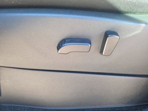 Used 2022 Nissan Frontier Pro-X image 13