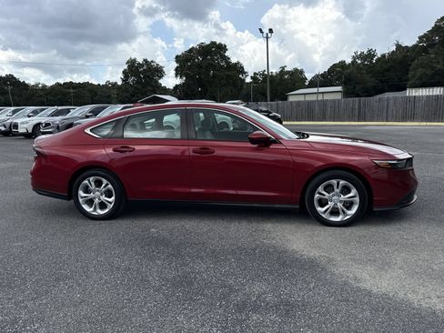 Used 2023 Honda Accord LX image 6