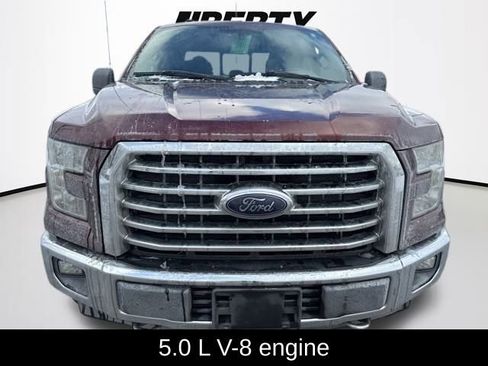 Used 2017 Ford F150 XLT w/ Equipment Group 302A Luxury image 6