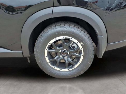 New 2026 Nissan Pathfinder Rock Creek AWD/4WD image 9