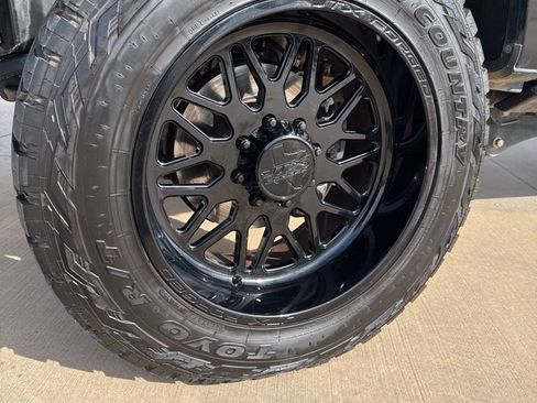 Used 2024 Ford F350 King Ranch w/ Chrome Package image 3