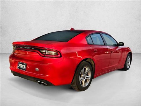 Used 2023 Dodge Charger SXT image 5
