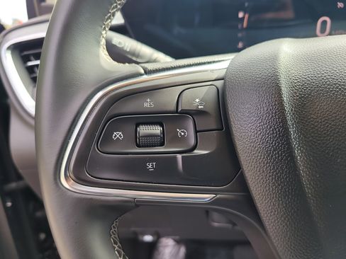 Used 2025 Buick Encore GX Preferred FWD image 27