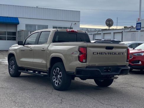 Used 2023 Chevrolet Colorado Z71 w/ Z71 Convenience Package 2 image 6