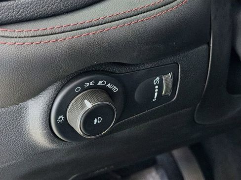 Used 2022 Dodge Durango R/T w/ Blacktop Package image 12