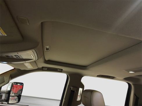 Used 2017 GMC Sierra 2500 Denali w/ Duramax Plus Package image 10