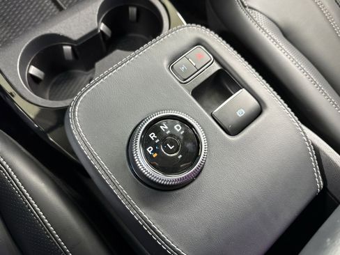 Used 2022 Ford Mustang Mach-E Premium image 26