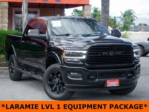 Used 2019 RAM 2500 Laramie w/ Night Edition AWD/4WD image 2