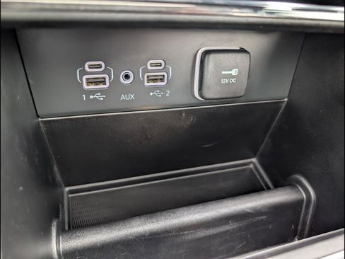 Used 2023 Jeep Grand Cherokee L Overland image 18