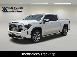 Used 2024 GMC Sierra 1500 Denali AWD/4WD video 3