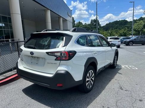 Used 2024 Subaru Outback AWD/4WD image 5