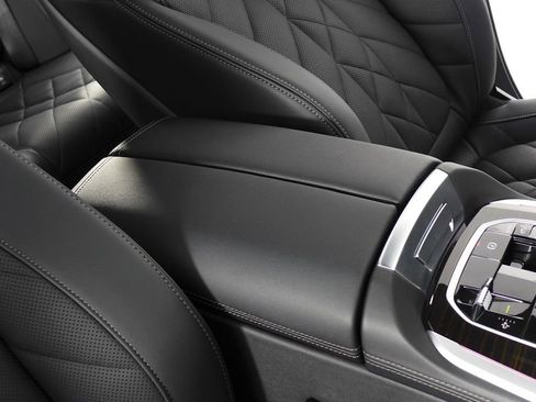 Certified 2024 BMW X5 xDrive50e w/ Parking Assistance Package image 16