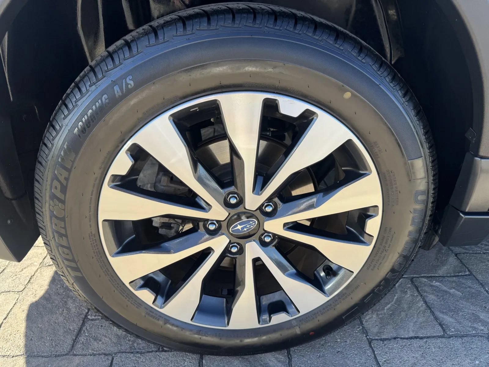Used 2017 Subaru Outback 2.5i Limited AWD/4WD image 11
