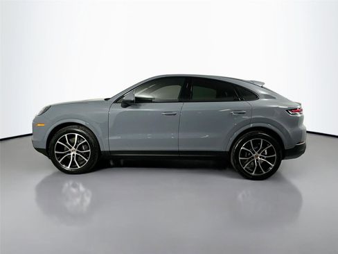 Used 2026 Porsche Cayenne Coupe AWD/4WD image 2