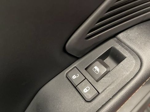 New 2026 Jeep Cherokee Limited AWD/4WD image 23