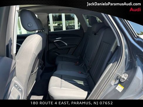 Used 2025 Audi Q5 Premium w/ Convenience Package AWD/4WD image 14
