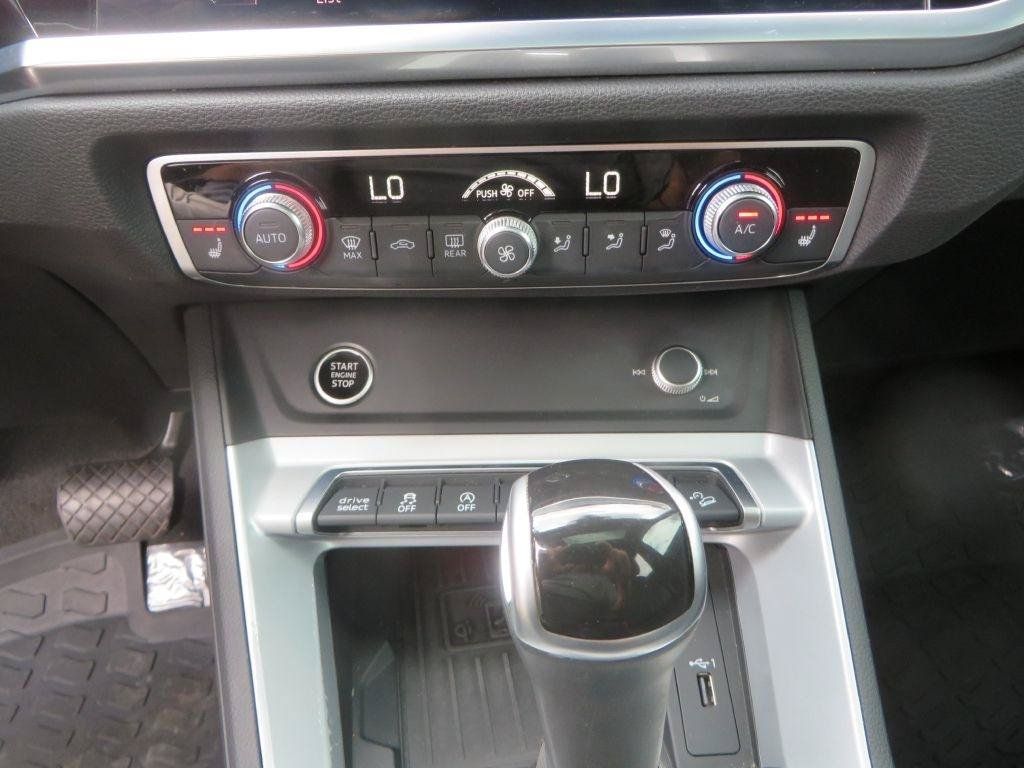 Used 2021 Audi Q3 2.0T Premium Plus w/ Premium Plus Package AWD/4WD image 21