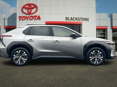 Certified 2023 Toyota bZ4X XLE image 2