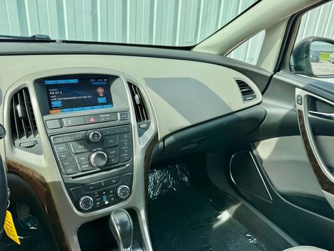 Used 2013 Buick Verano Convenience FWD image 21