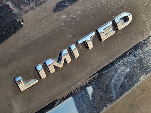 Used 2017 Ford Explorer Limited w/ Equipment Group 301A image 12