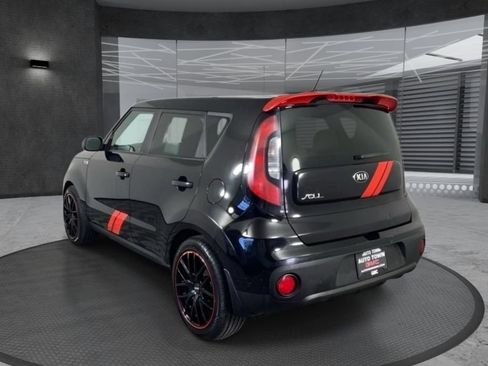 Used 2017 Kia Soul FWD image 7