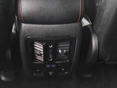 Used 2017 Jeep Grand Cherokee Trailhawk w/ Trailhawk Luxury Group image 26