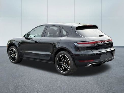 Used 2021 Porsche Macan w/ Premium Package AWD/4WD image 7