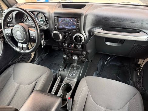 Used 2016 Jeep Wrangler Unlimited Sport w/ Quick Order Package 24S AWD/4WD image 19