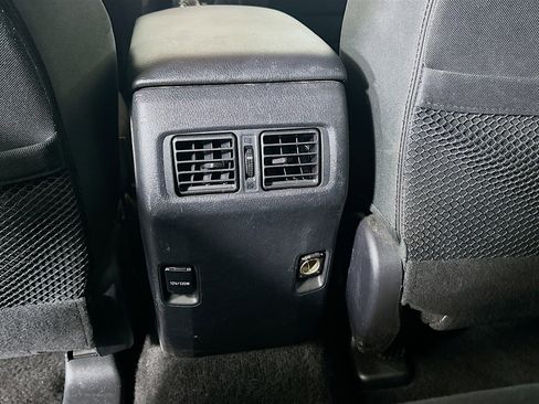 Used 2018 Toyota 4Runner SR5 AWD/4WD image 27